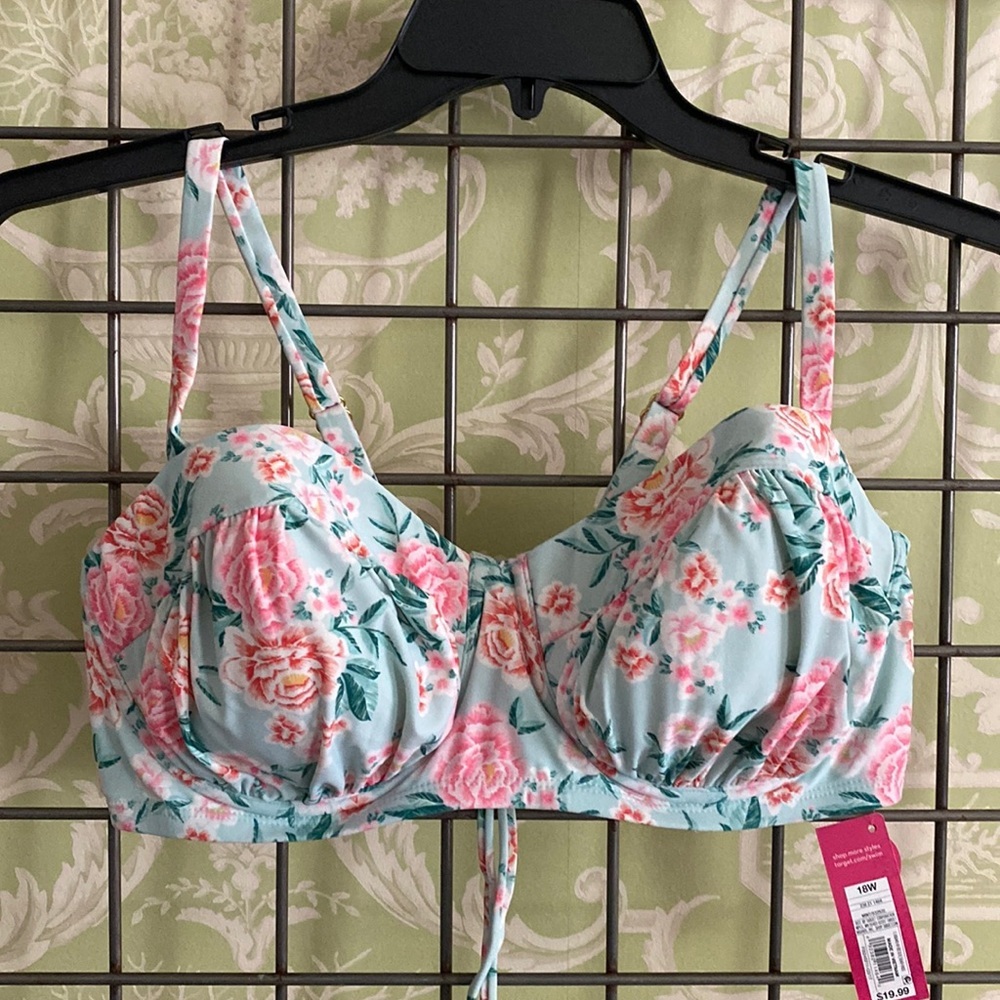Floral bikini top